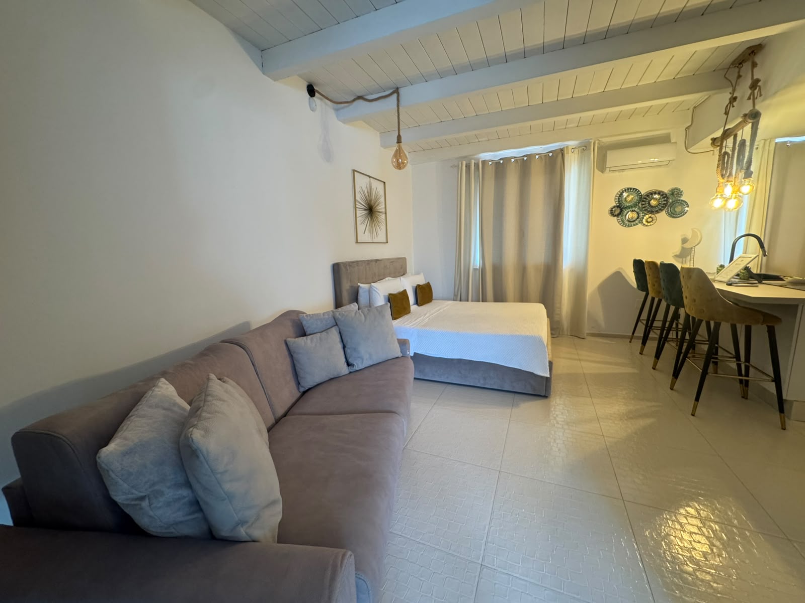 SANTO SPIRITO - APPARTAMENTO DI 2 VANI + ACC. IN LOCAZIONE